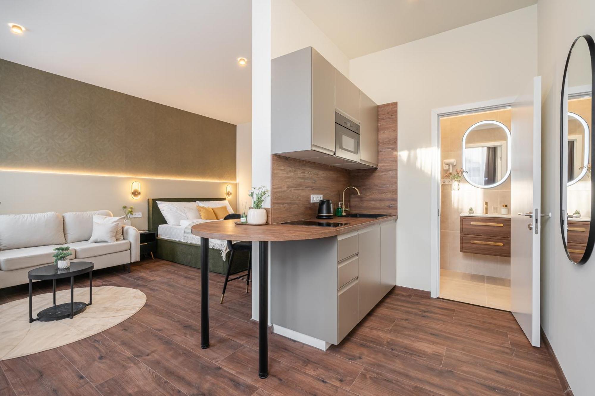 Апартаменты Kiraly 31 - Boutique Apartments, Location By Bqa *